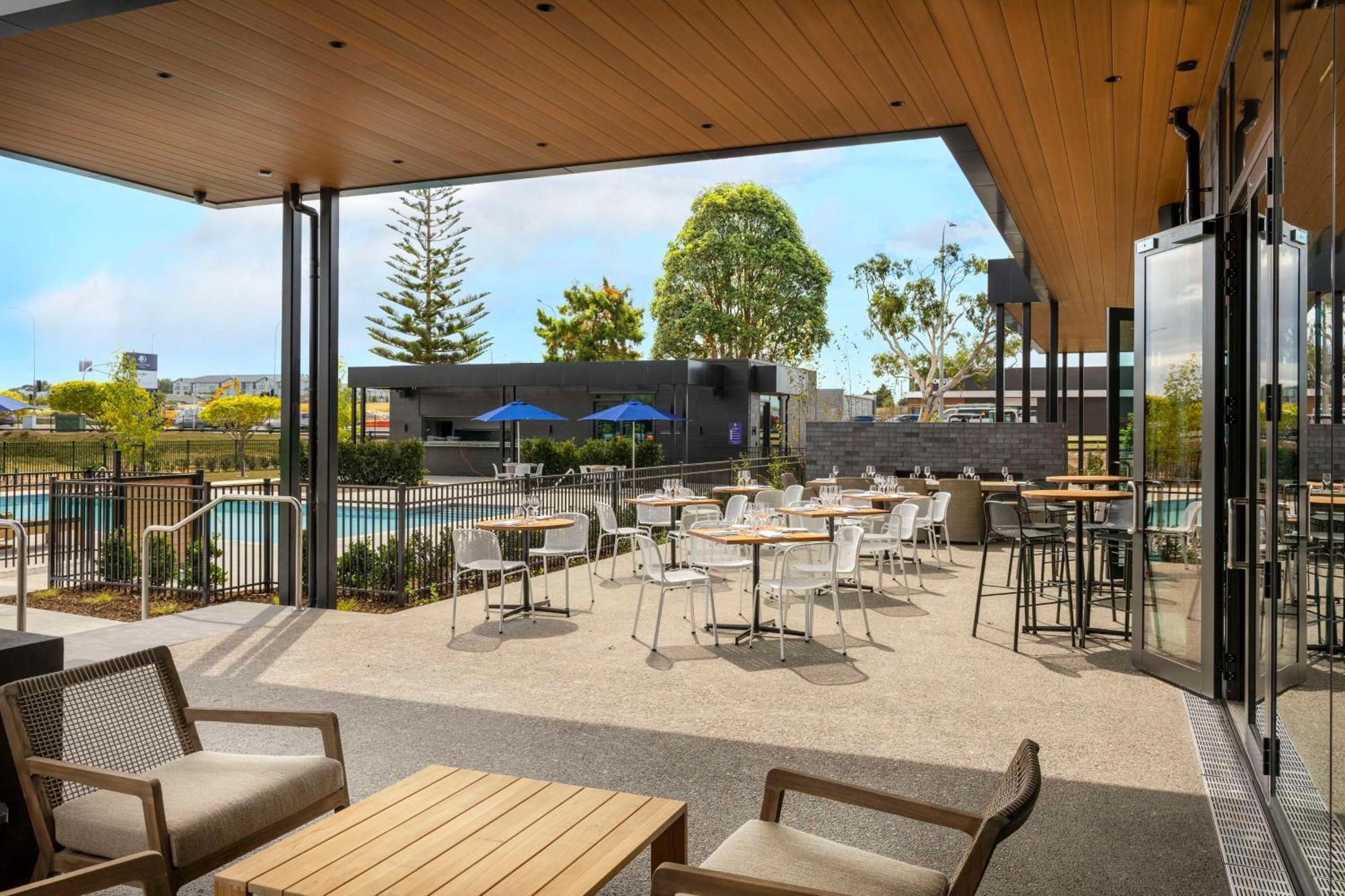 Doubletree By Hilton Auckland Karaka Exterior foto